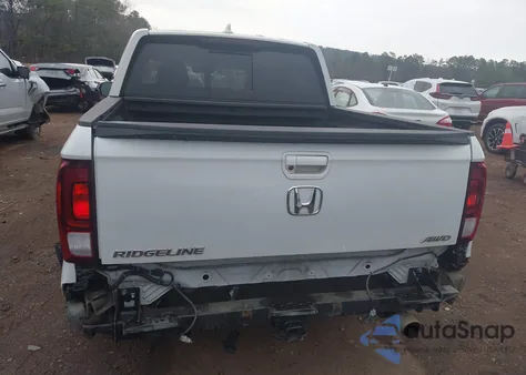 2021 Honda Ridgeline Awd Rtl from USA, damaged, VIN 5FPYK3F56MB009463
